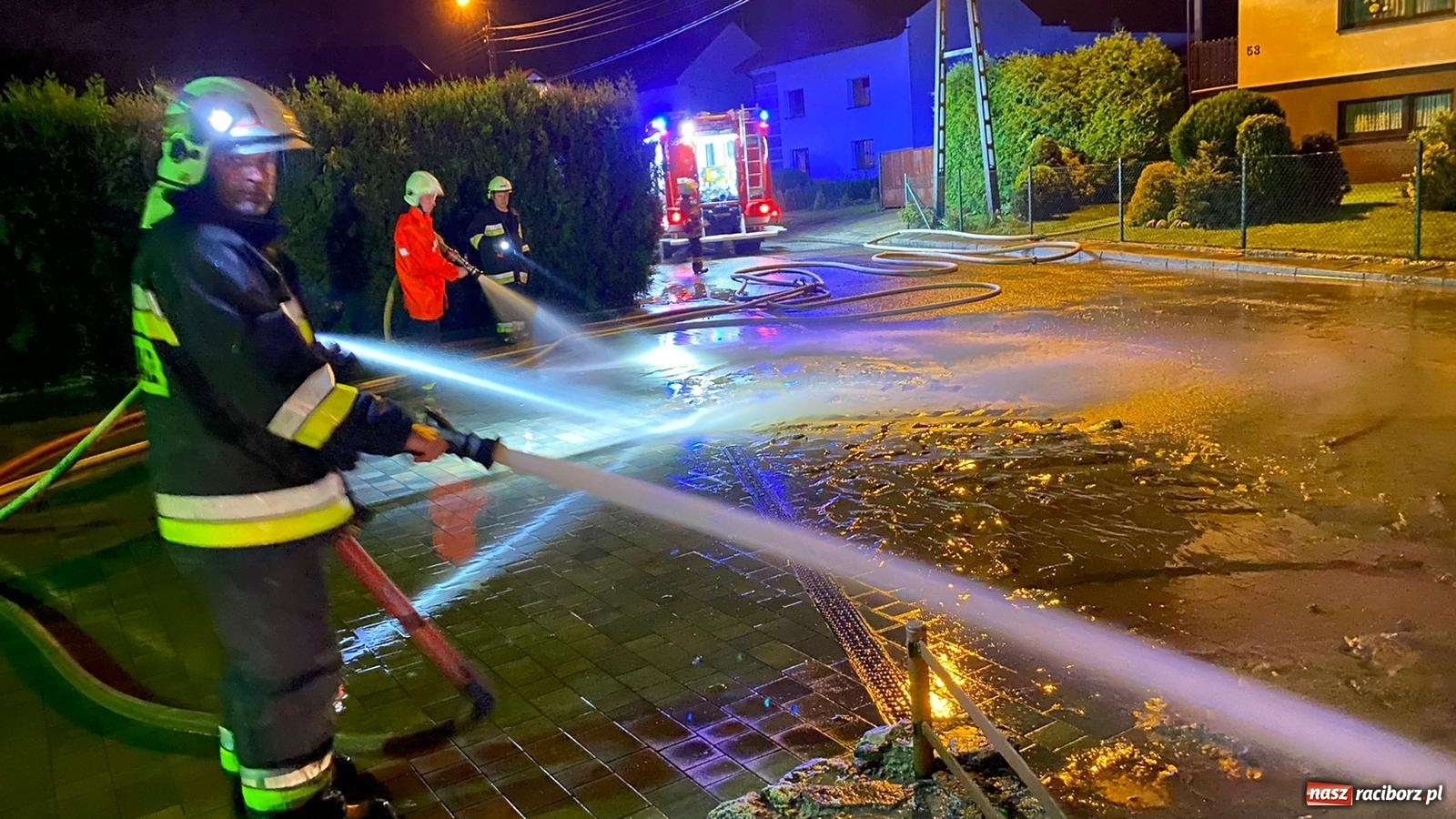Zdjęcie w galerii na portalu naszraciborz.pl: Obraz zniszczeń. Przez powiat raciborski przeszła nawałnica  [FOTO i WIDEO] wiadomości z regionu