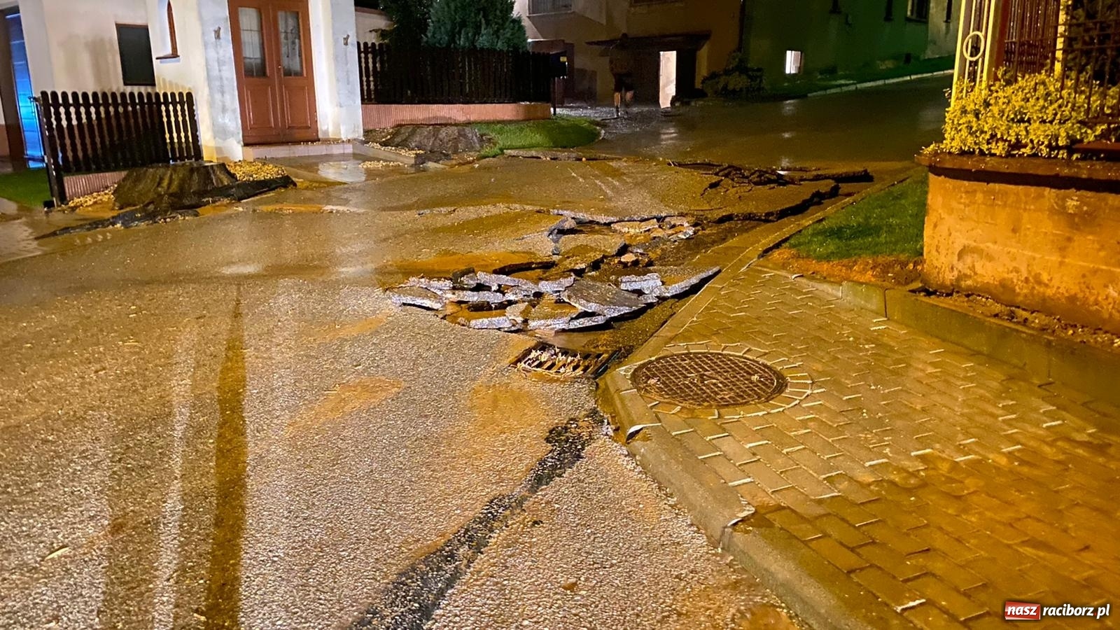 Zdjęcie w galerii na portalu naszraciborz.pl: Obraz zniszczeń. Przez powiat raciborski przeszła nawałnica  [FOTO i WIDEO] wiadomości z regionu