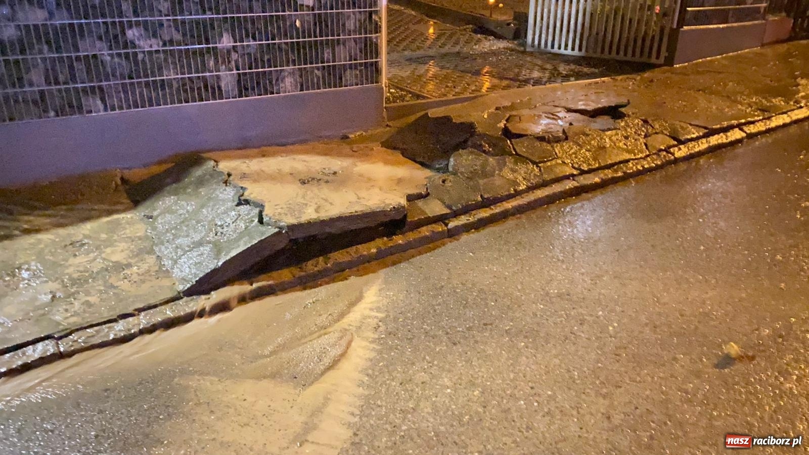 Zdjęcie w galerii na portalu naszraciborz.pl: Obraz zniszczeń. Przez powiat raciborski przeszła nawałnica  [FOTO i WIDEO] wiadomości z regionu