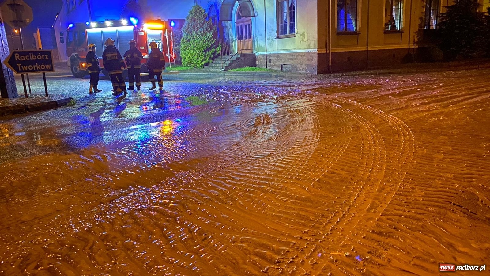 Zdjęcie w galerii na portalu naszraciborz.pl: Obraz zniszczeń. Przez powiat raciborski przeszła nawałnica  [FOTO i WIDEO] wiadomości z regionu
