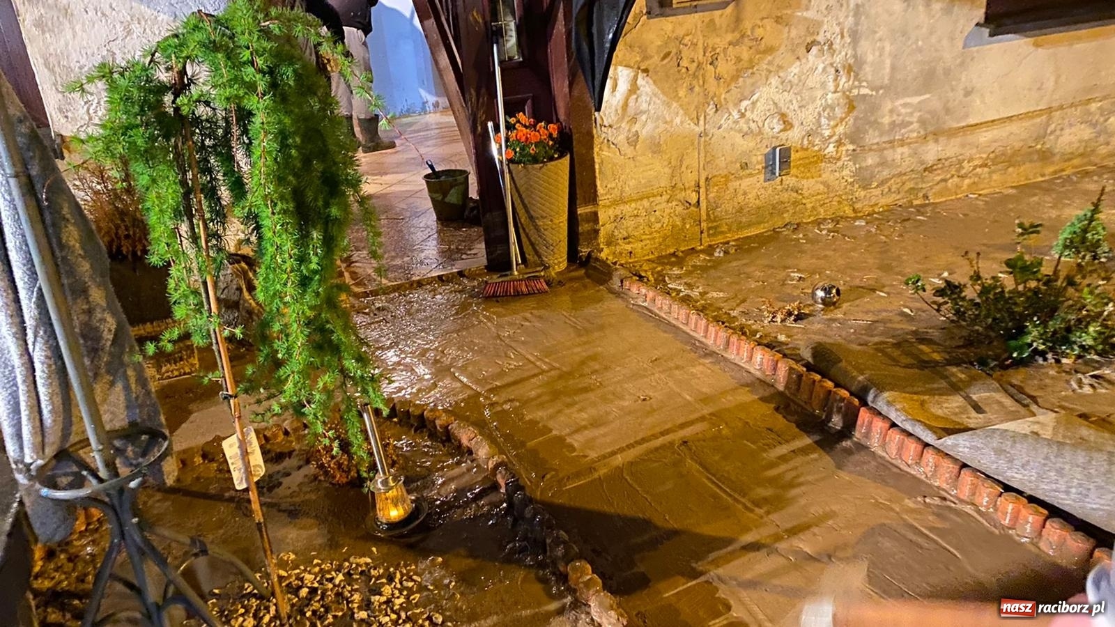 Zdjęcie w galerii na portalu naszraciborz.pl: Obraz zniszczeń. Przez powiat raciborski przeszła nawałnica  [FOTO i WIDEO] wiadomości z regionu