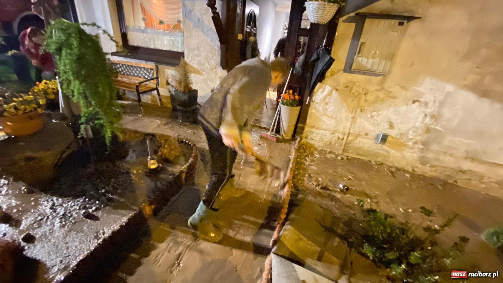 Zdjęcie w galerii na portalu naszraciborz.pl: Obraz zniszczeń. Przez powiat raciborski przeszła nawałnica  [FOTO i WIDEO] wiadomości z regionu