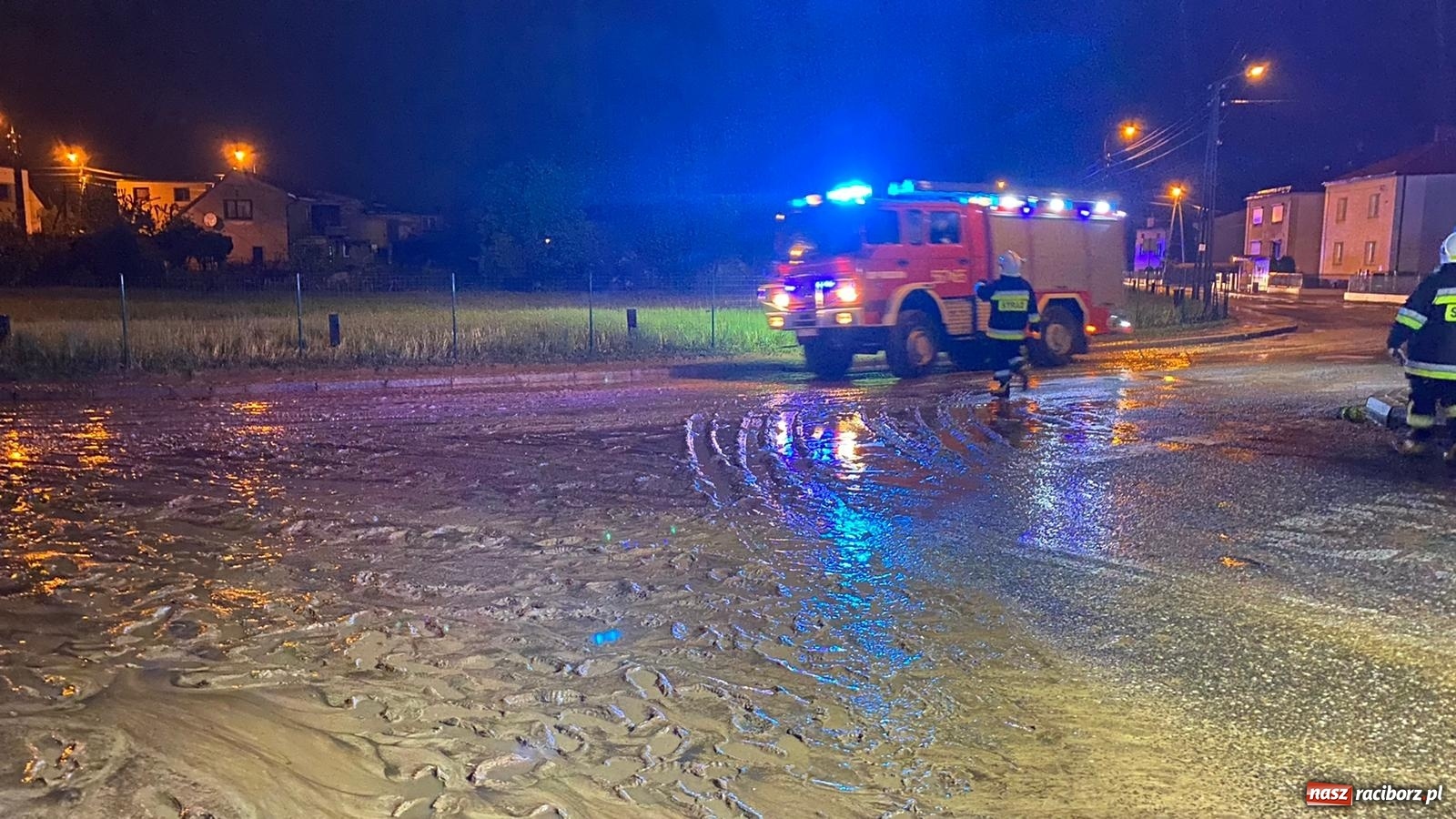 Zdjęcie w galerii na portalu naszraciborz.pl: Obraz zniszczeń. Przez powiat raciborski przeszła nawałnica  [FOTO i WIDEO] wiadomości z regionu