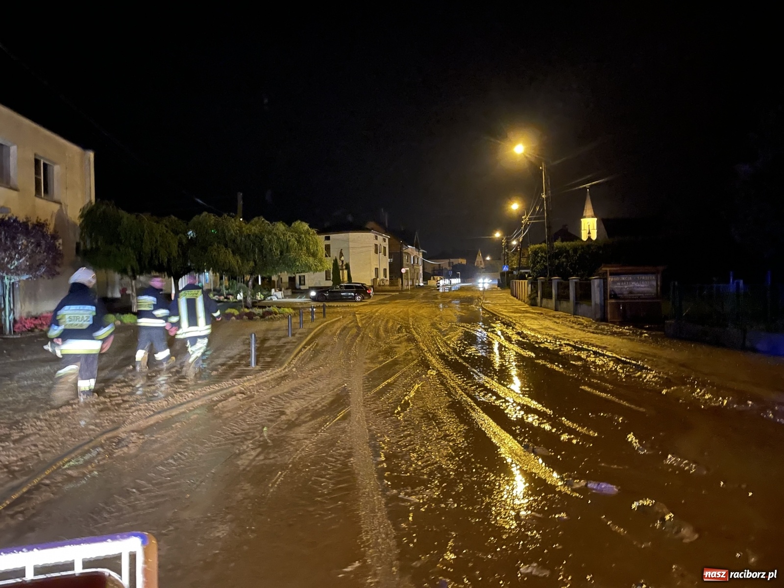 Zdjęcie w galerii na portalu naszraciborz.pl: Skutki burzy nad gminą Krzyżanowice [FOTO] wiadomości z regionu