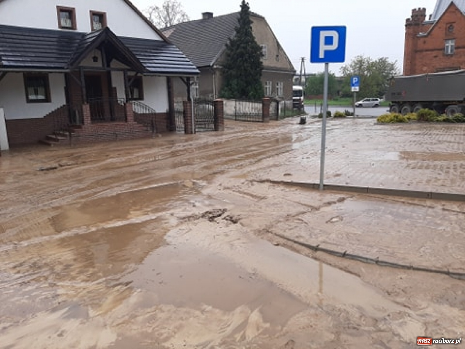 Zdjęcie w galerii na portalu naszraciborz.pl: Skutki burzy nad gminą Krzyżanowice [FOTO] wiadomości z regionu