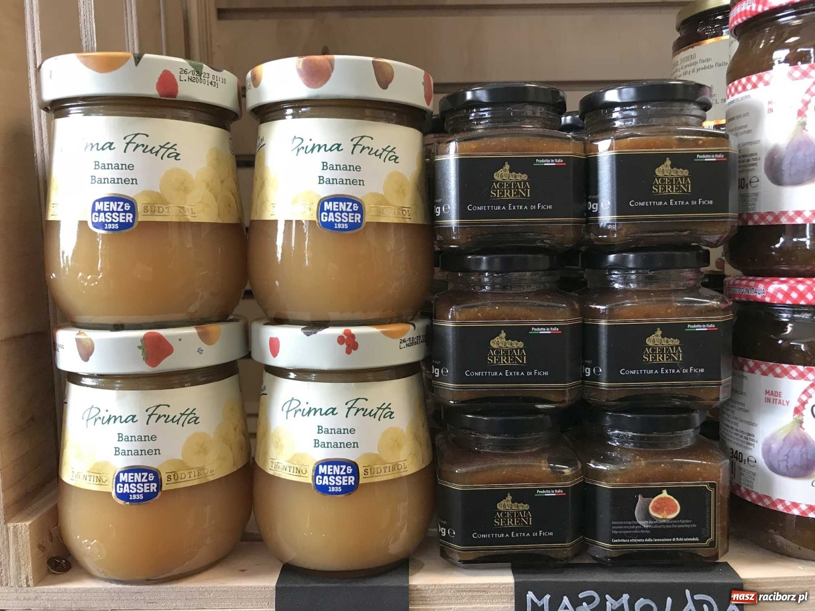 Zdjęcie w galerii na portalu naszraciborz.pl: Kawa, oliwa, filety, makarony i napoje... Nowe włoskie smakołyki na półkach delikatesów Antonio Cadau wiadomości z regionu