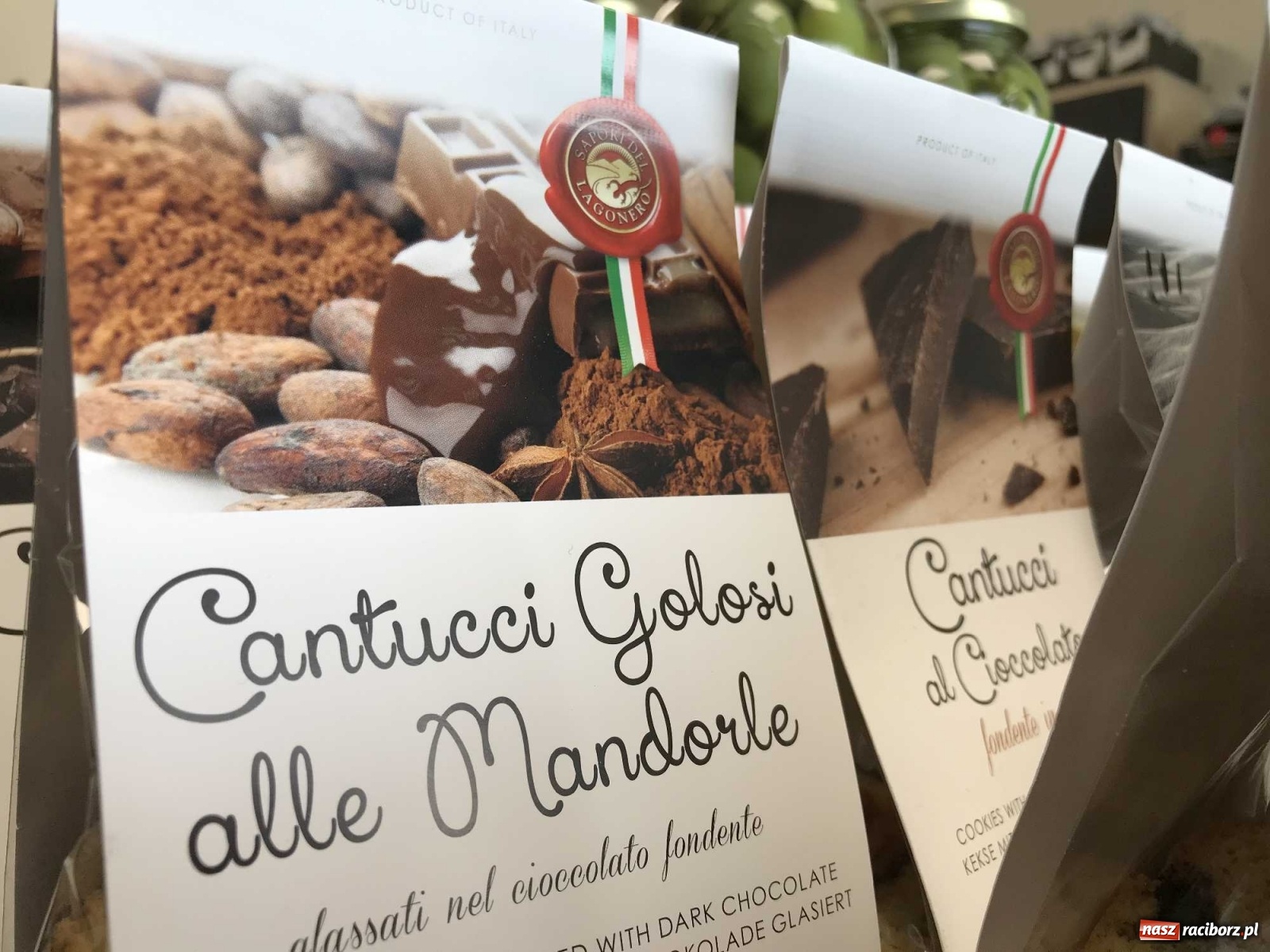 Zdjęcie w galerii na portalu naszraciborz.pl: Kawa, oliwa, filety, makarony i napoje... Nowe włoskie smakołyki na półkach delikatesów Antonio Cadau wiadomości z regionu