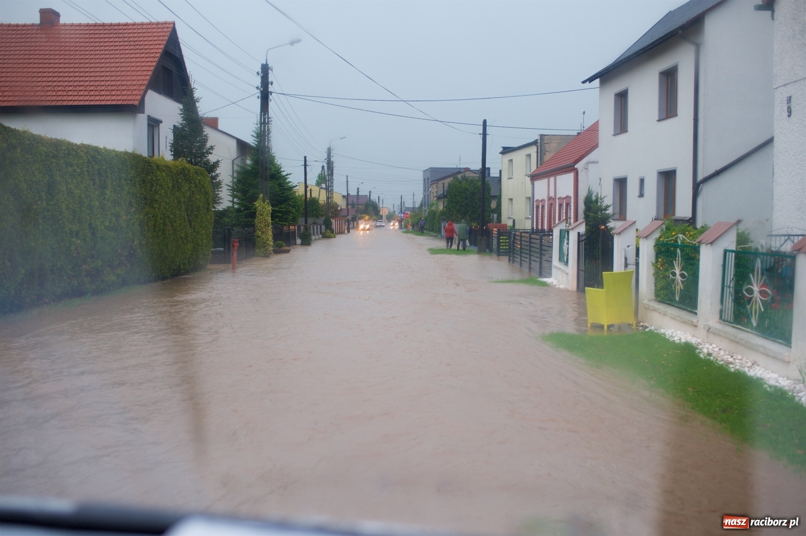 Zdjęcie w galerii na portalu naszraciborz.pl: Tworków-Nowa Wioska-Lubomia-Borucin. Nikt tu takiej wody nie widział! wiadomości z regionu