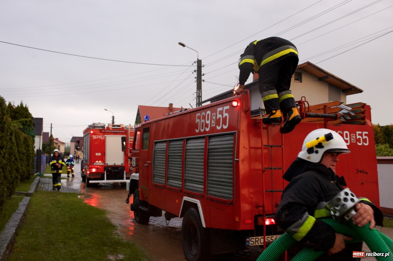 Zdjęcie w galerii na portalu naszraciborz.pl: Tworków-Nowa Wioska-Lubomia-Borucin. Nikt tu takiej wody nie widział! wiadomości z regionu