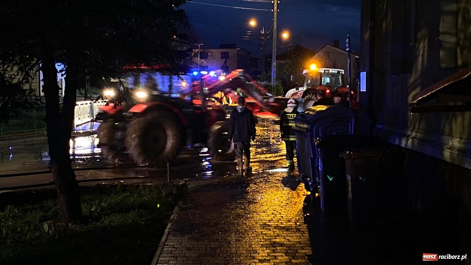 Zdjęcie w galerii na portalu naszraciborz.pl: Tworków-Nowa Wioska-Lubomia-Borucin. Nikt tu takiej wody nie widział! wiadomości z regionu