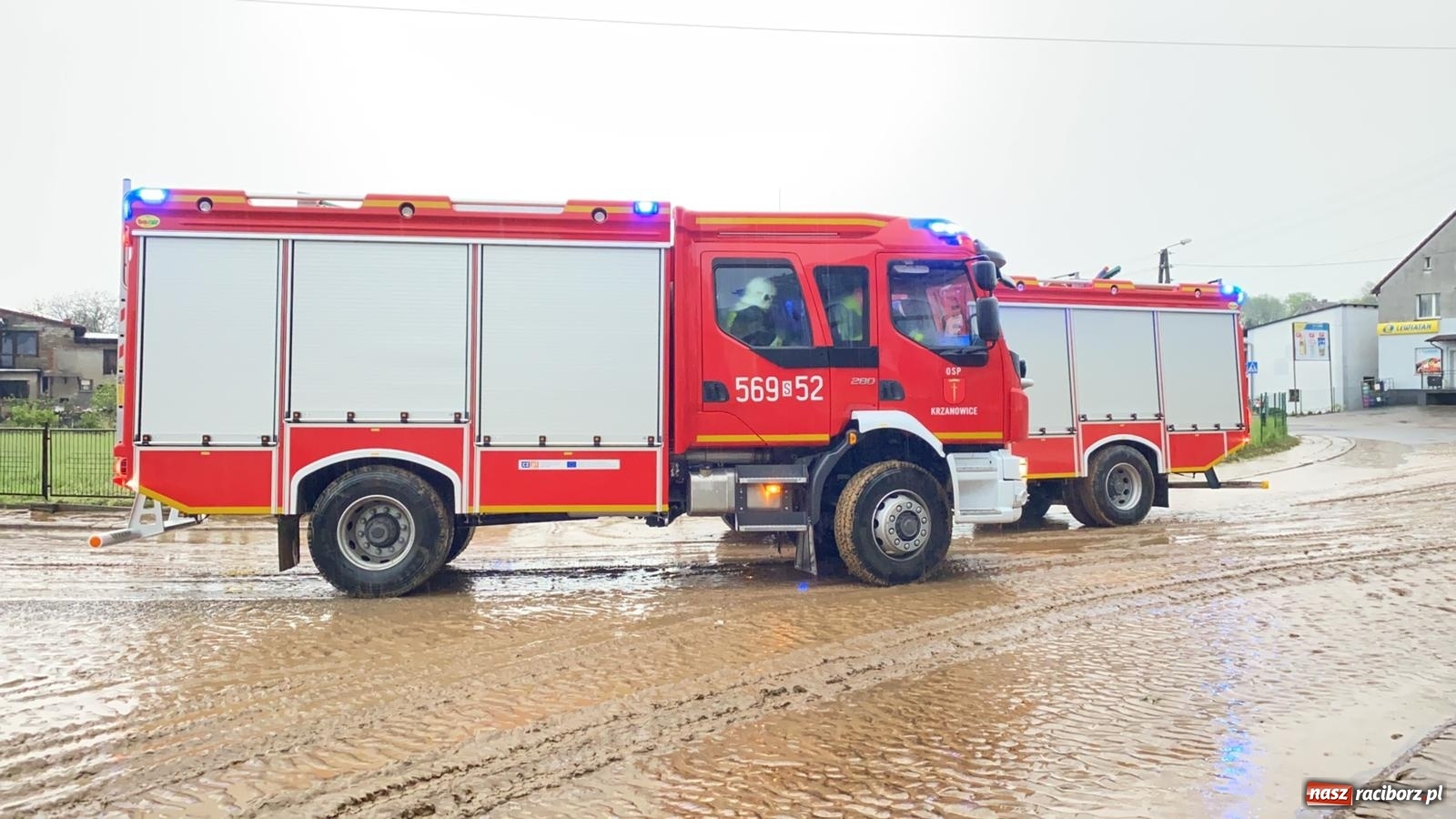 Zdjęcie w galerii na portalu naszraciborz.pl: Tworków-Nowa Wioska-Lubomia-Borucin. Nikt tu takiej wody nie widział! wiadomości z regionu
