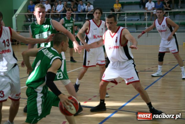 Zdjęcie w galerii na portalu naszraciborz.pl: Koszykarze OSiR Racibórz w Rybniku wiadomości z regionu