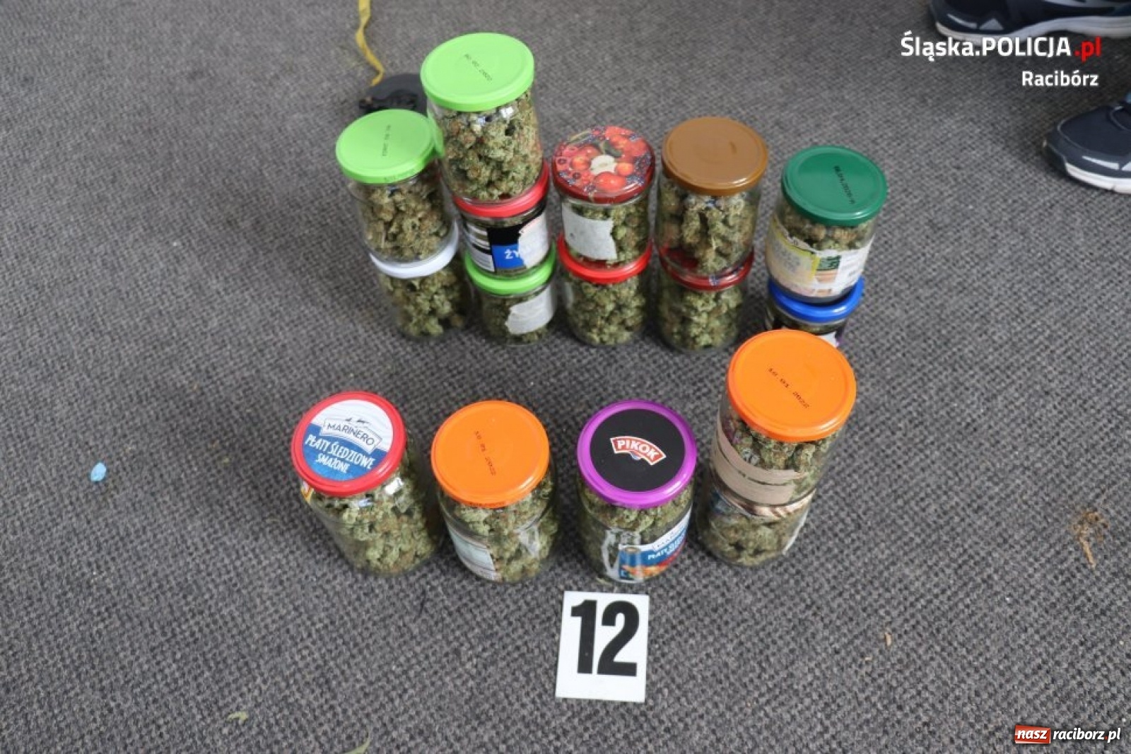 Zdjęcie w galerii na portalu naszraciborz.pl: Zaplanowana akcja raciborskiej policji. Zatrzymano 33-letniego dilera narkotyków wiadomości z regionu