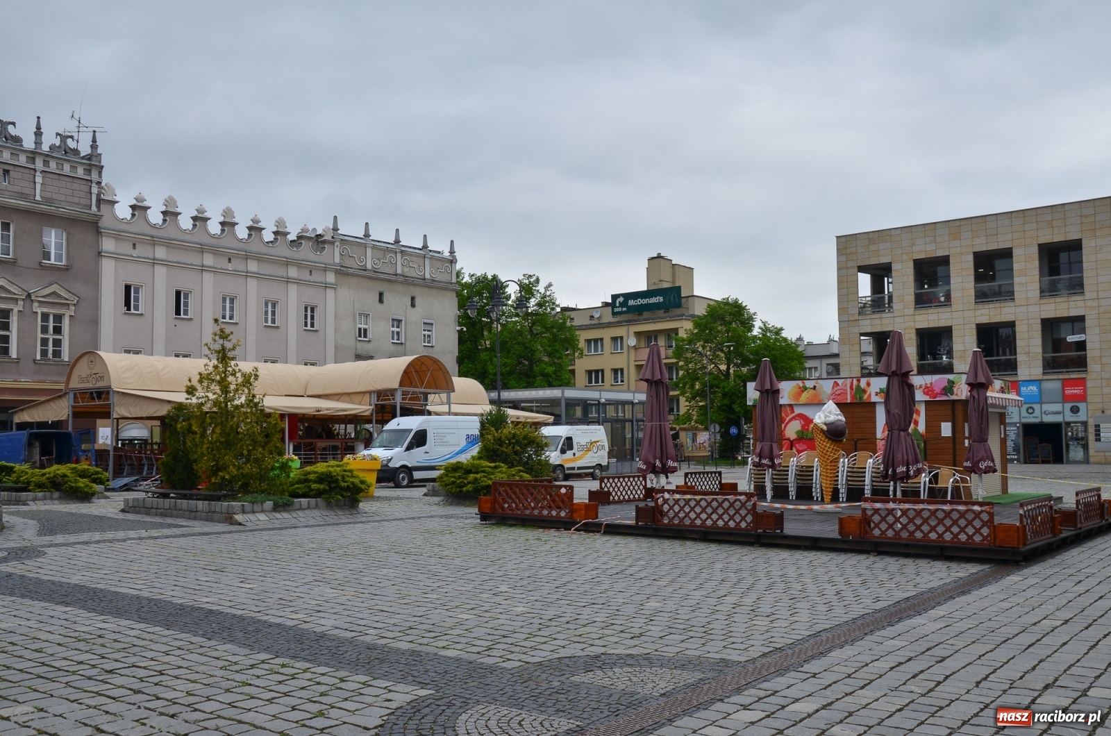 Zdjęcie w galerii na portalu naszraciborz.pl: Luzowanie pod kontrolą. Policja w Raciborzu ostrzega! wiadomości z regionu