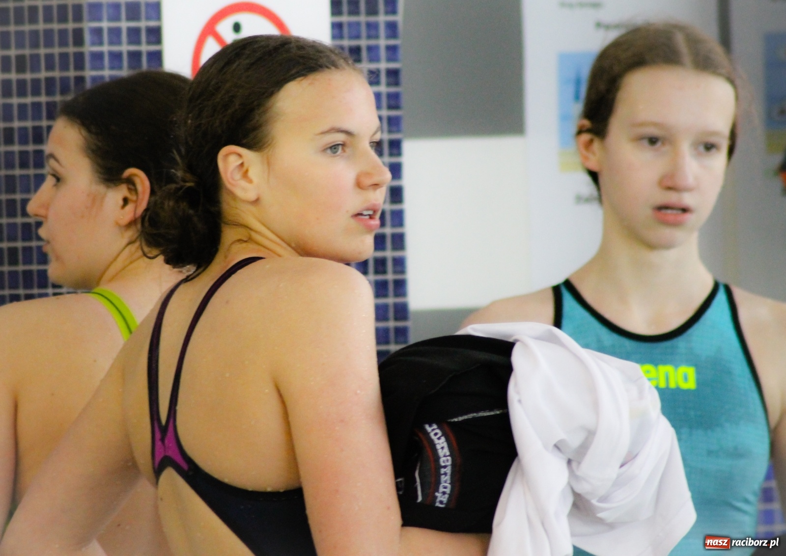 Zdjęcie w galerii na portalu naszraciborz.pl: H2Ostróg znów tętni życiem. Zjechali tu pływacy z całej Polski wiadomości z regionu