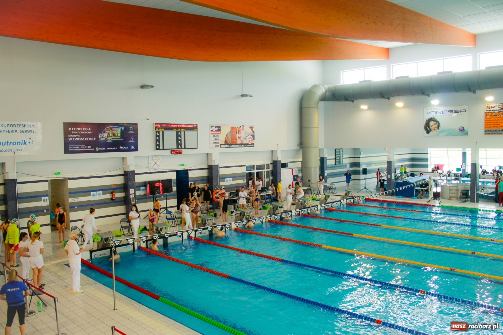 Zdjęcie w galerii na portalu naszraciborz.pl: H2Ostróg znów tętni życiem. Zjechali tu pływacy z całej Polski wiadomości z regionu