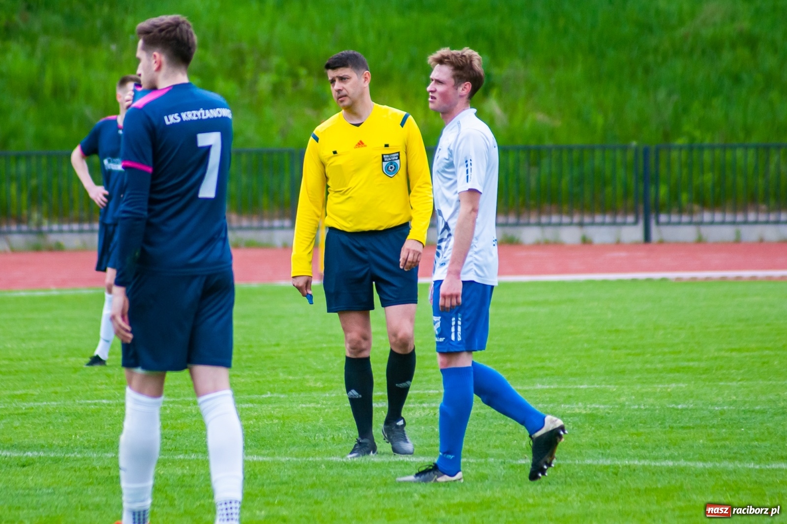 Zdjęcie w galerii na portalu naszraciborz.pl: Lepiej późno, niż wcale. Pierwsza wiosenna wygrana raciborskiej Unii [FOTO] wiadomości z regionu
