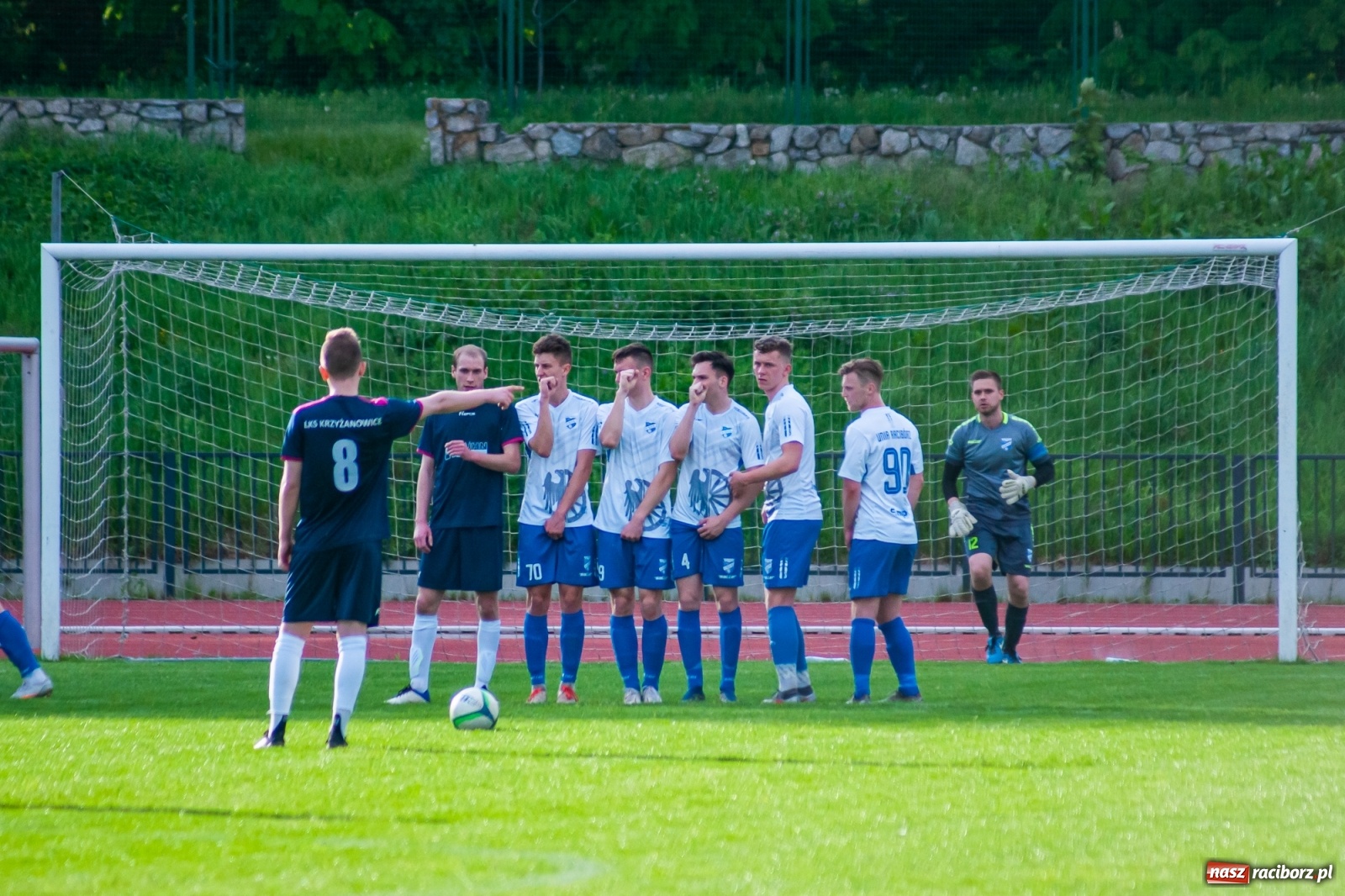 Zdjęcie w galerii na portalu naszraciborz.pl: Lepiej późno, niż wcale. Pierwsza wiosenna wygrana raciborskiej Unii [FOTO] wiadomości z regionu
