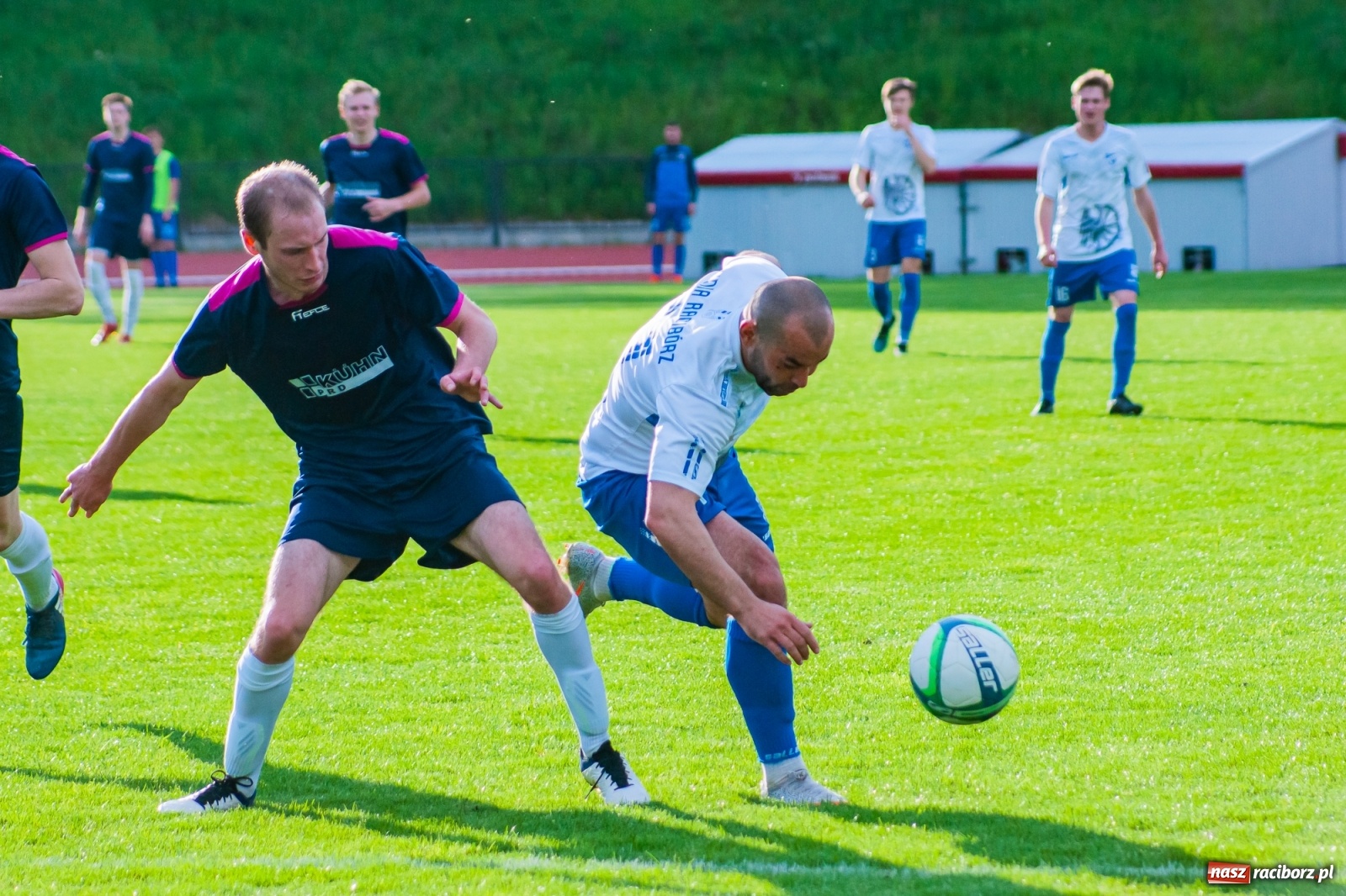 Zdjęcie w galerii na portalu naszraciborz.pl: Lepiej późno, niż wcale. Pierwsza wiosenna wygrana raciborskiej Unii [FOTO] wiadomości z regionu