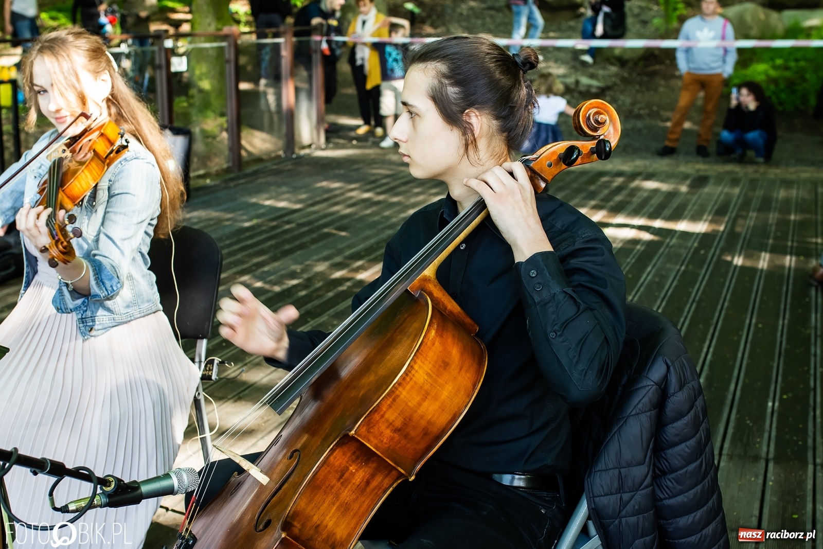 Zdjęcie w galerii na portalu naszraciborz.pl: Słońce, przyroda i melomani, czyli Muzyka w Zaczarowanym Ogrodzie [WIDEO] wiadomości z regionu