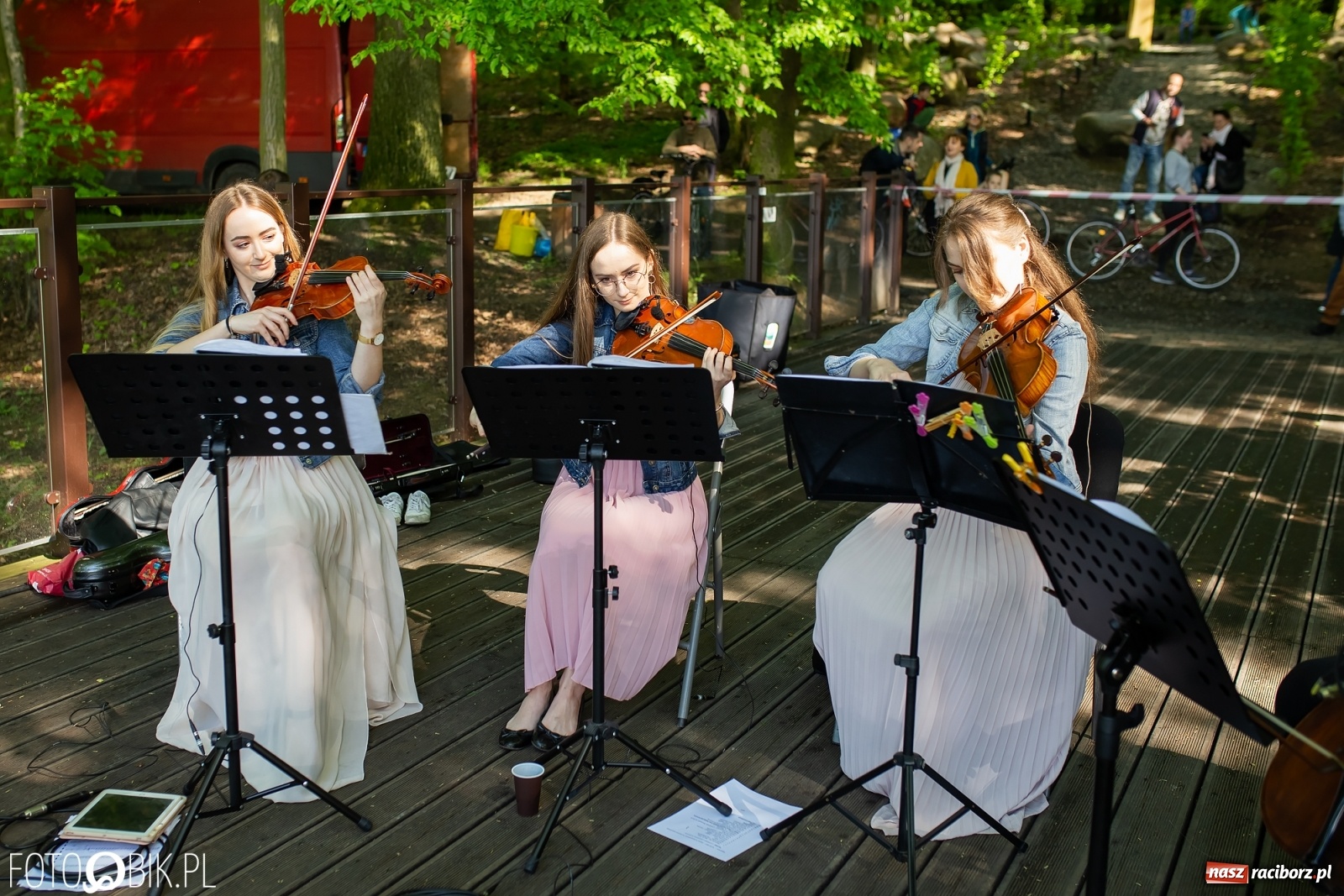 Zdjęcie w galerii na portalu naszraciborz.pl: Słońce, przyroda i melomani, czyli Muzyka w Zaczarowanym Ogrodzie [WIDEO] wiadomości z regionu