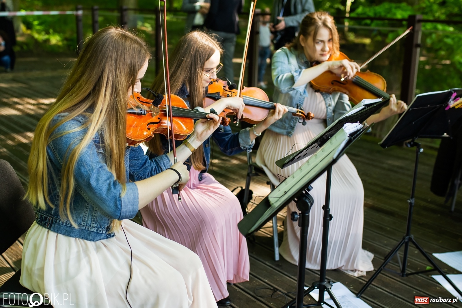 Zdjęcie w galerii na portalu naszraciborz.pl: Słońce, przyroda i melomani, czyli Muzyka w Zaczarowanym Ogrodzie [WIDEO] wiadomości z regionu