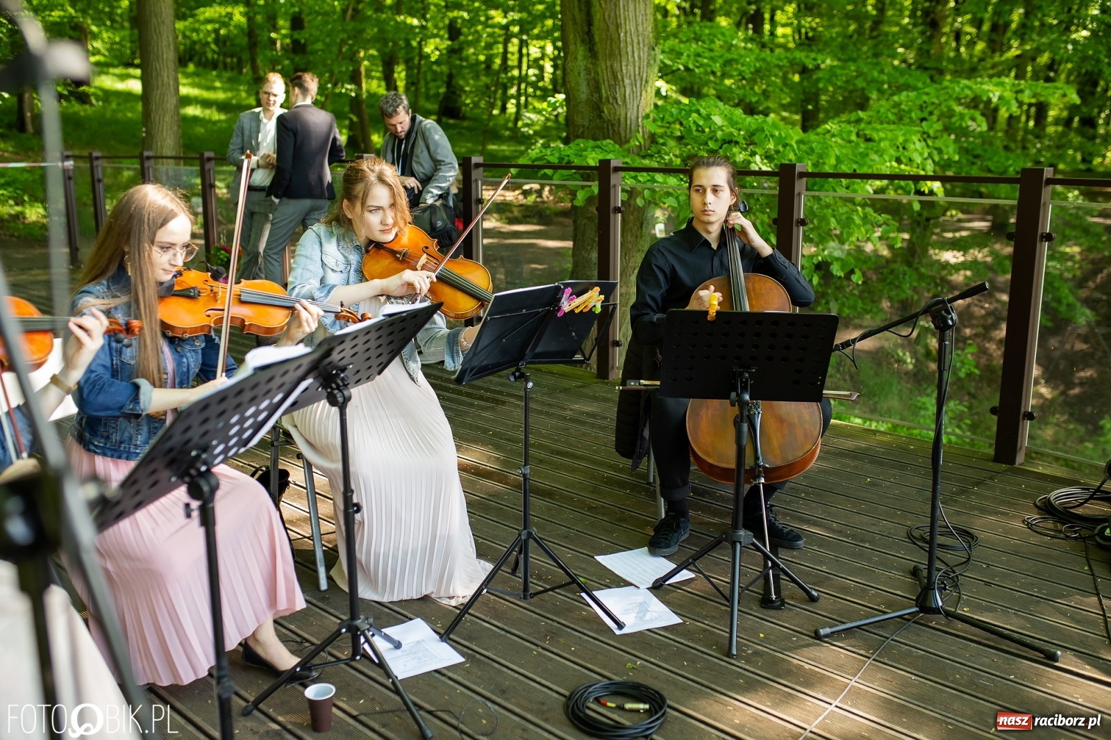 Zdjęcie w galerii na portalu naszraciborz.pl: Słońce, przyroda i melomani, czyli Muzyka w Zaczarowanym Ogrodzie [WIDEO] wiadomości z regionu
