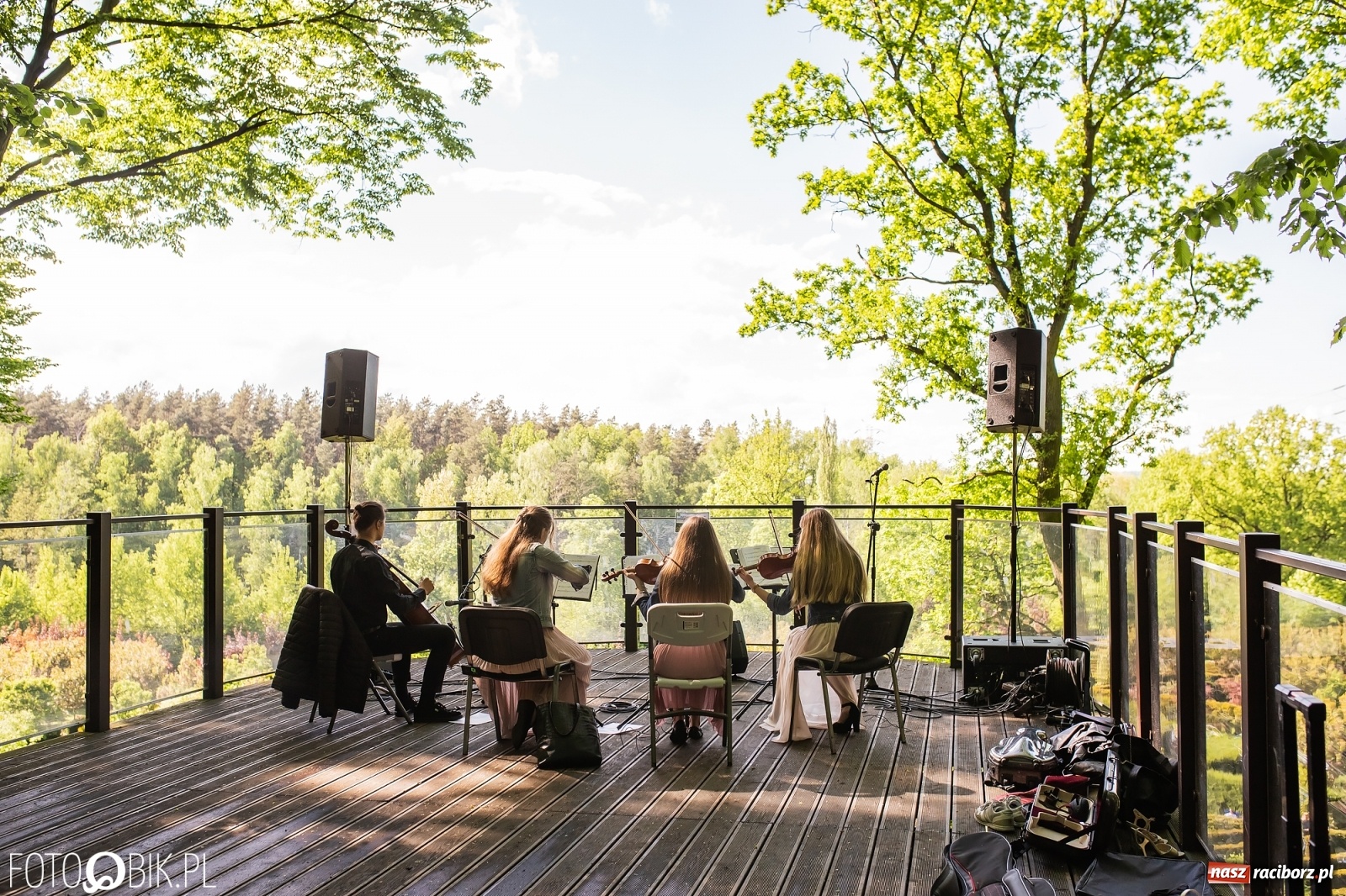 Zdjęcie w galerii na portalu naszraciborz.pl: Słońce, przyroda i melomani, czyli Muzyka w Zaczarowanym Ogrodzie [WIDEO] wiadomości z regionu