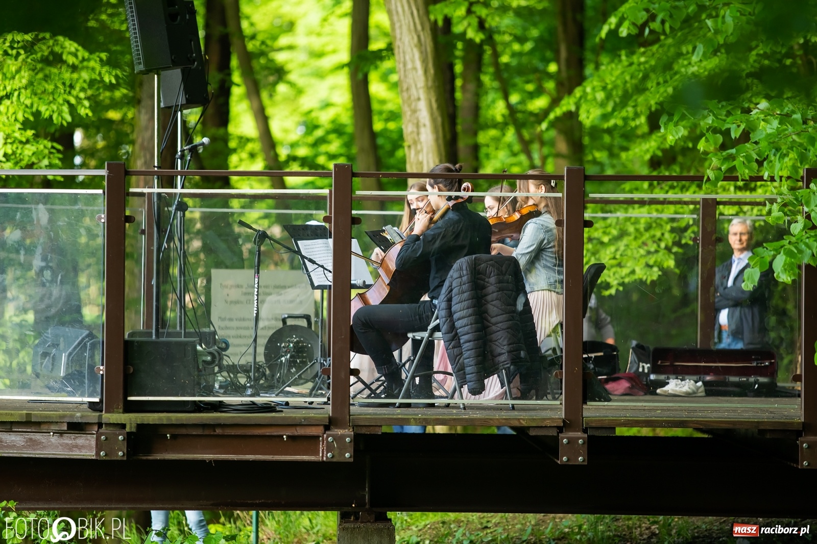 Zdjęcie w galerii na portalu naszraciborz.pl: Słońce, przyroda i melomani, czyli Muzyka w Zaczarowanym Ogrodzie [WIDEO] wiadomości z regionu