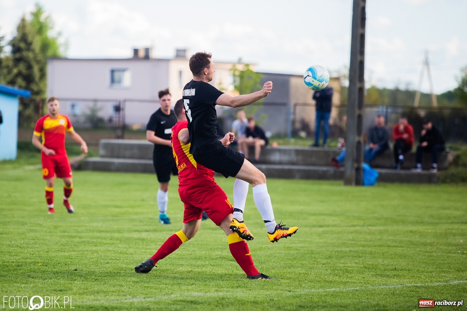 Zdjęcie w galerii na portalu naszraciborz.pl: A klasa. Podział punktów w Zawadzie Książęcej [FOTO] wiadomości z regionu