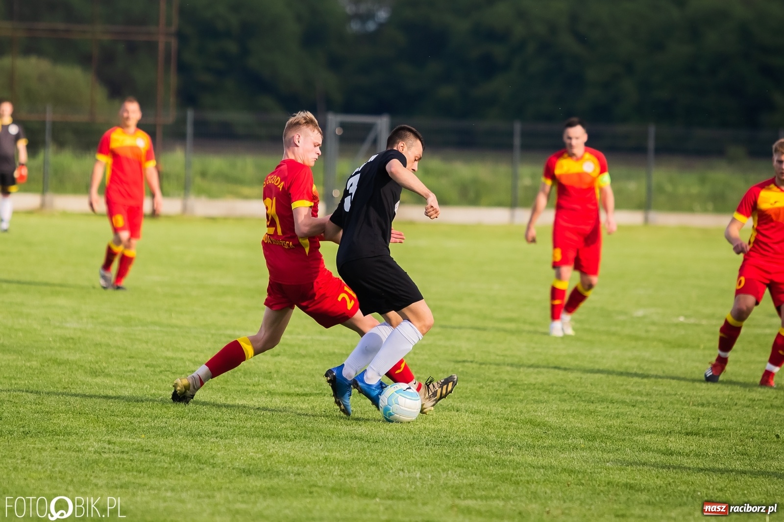 Zdjęcie w galerii na portalu naszraciborz.pl: A klasa. Podział punktów w Zawadzie Książęcej [FOTO] wiadomości z regionu