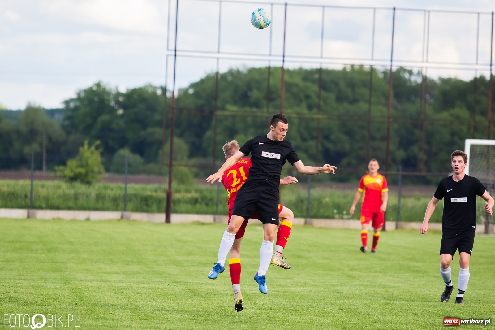 Zdjęcie w galerii na portalu naszraciborz.pl: A klasa. Podział punktów w Zawadzie Książęcej [FOTO] wiadomości z regionu