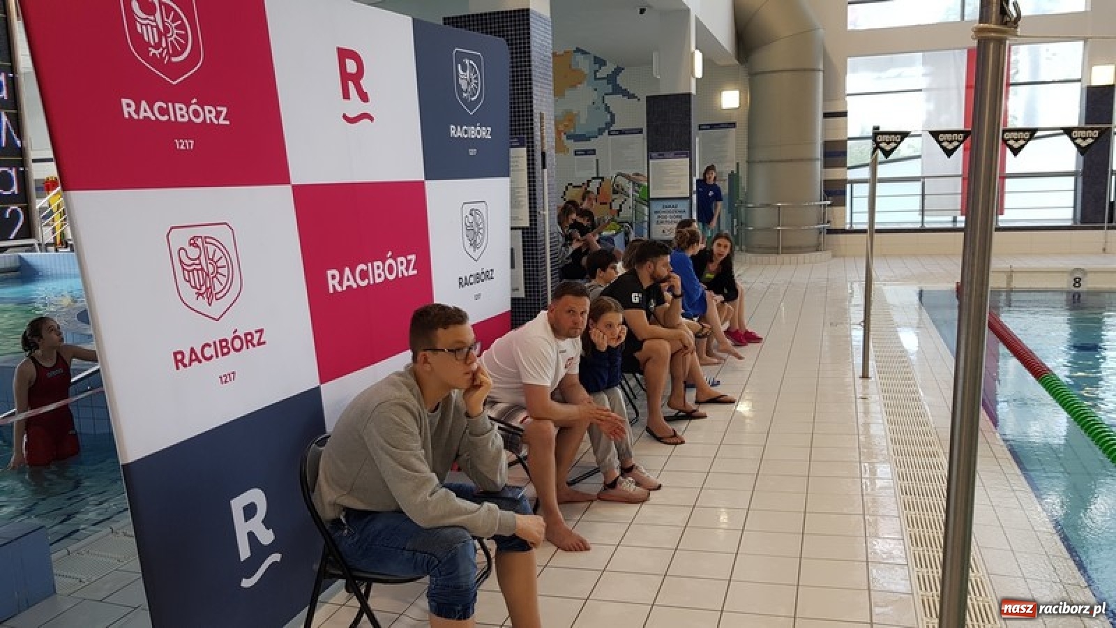 Zdjęcie w galerii na portalu naszraciborz.pl: Udane starty pływaków z SP 8 [FOTO] wiadomości z regionu