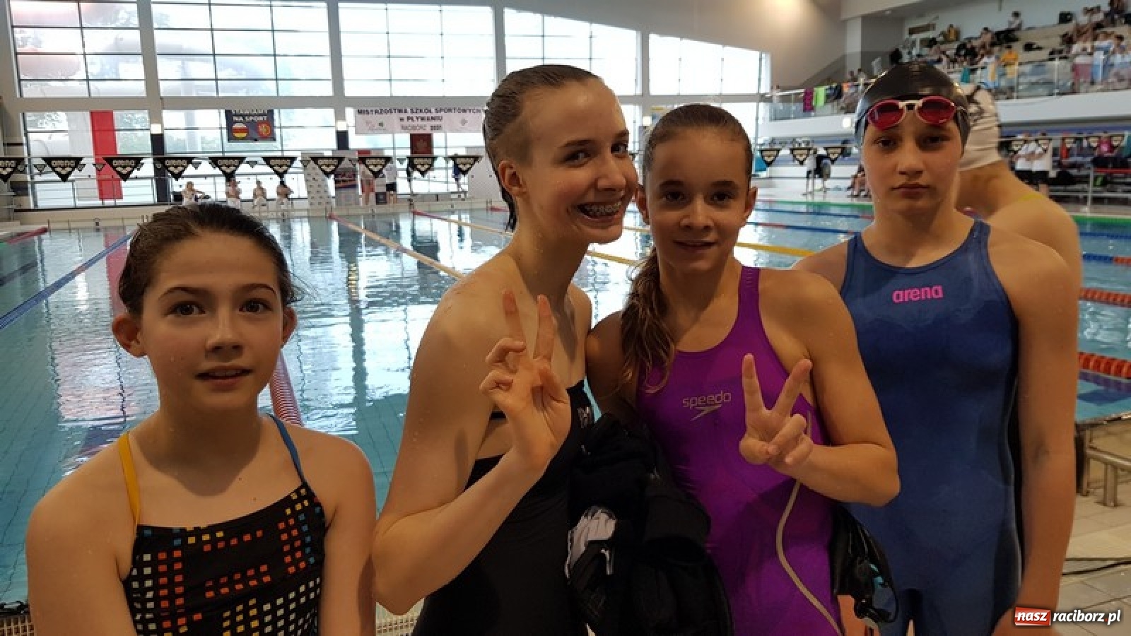 Zdjęcie w galerii na portalu naszraciborz.pl: Udane starty pływaków z SP 8 [FOTO] wiadomości z regionu