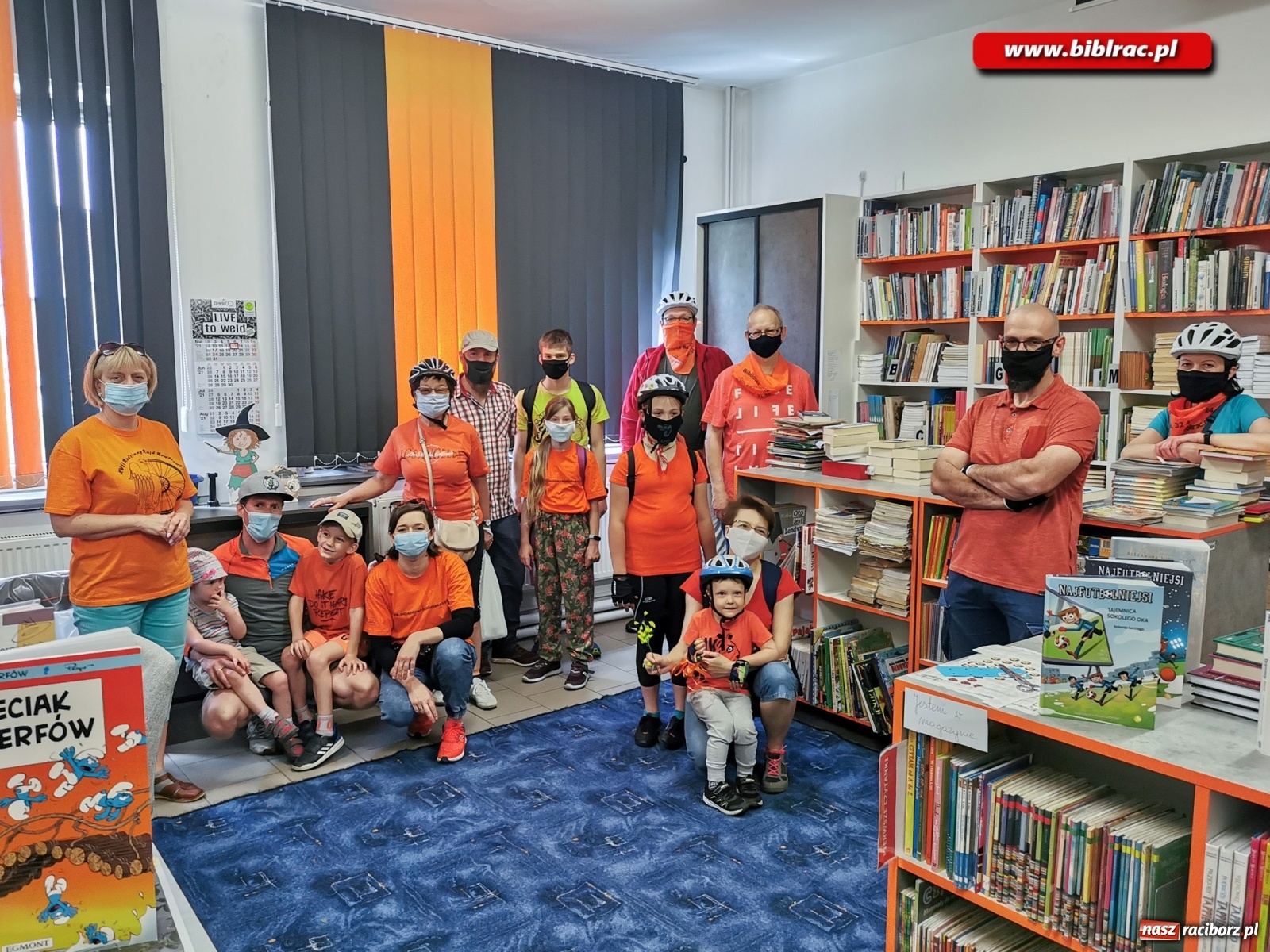 Zdjęcie w galerii na portalu naszraciborz.pl: Miłośnicy książek rozpoczęli sezon rowerowy! wiadomości z regionu