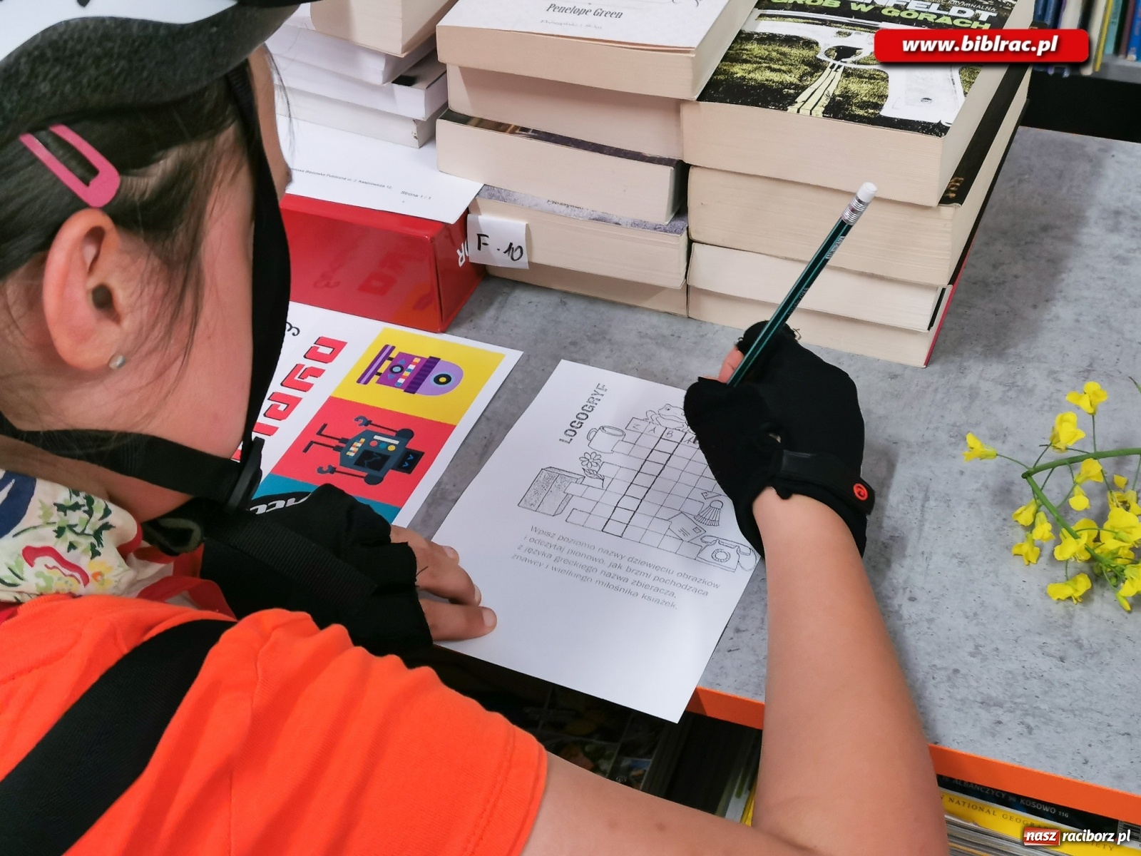 Zdjęcie w galerii na portalu naszraciborz.pl: Miłośnicy książek rozpoczęli sezon rowerowy! wiadomości z regionu