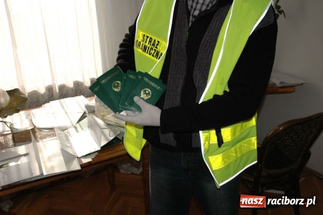 Zdjęcie w galerii na portalu naszraciborz.pl: Zarzuty dla Wietnamczyka wiadomości z regionu