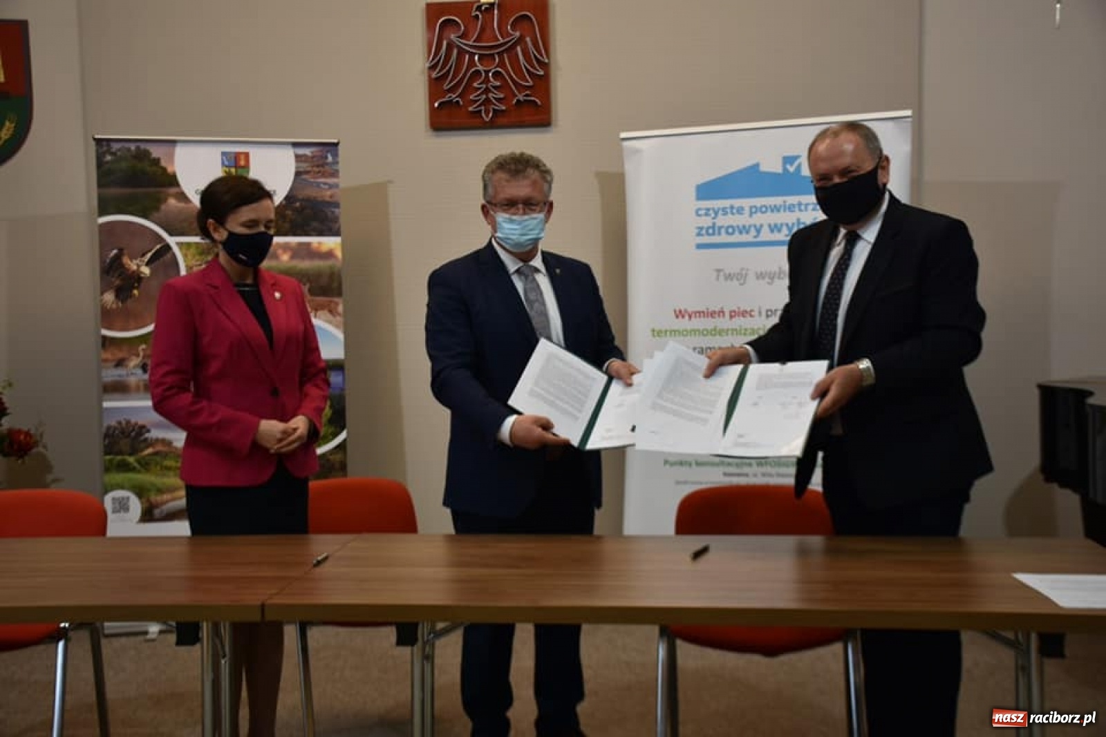 Zdjęcie w galerii na portalu naszraciborz.pl: W gm. Krzyżanowice powstał punkt konsultacyjny programu Czyste powietrze wiadomości z regionu