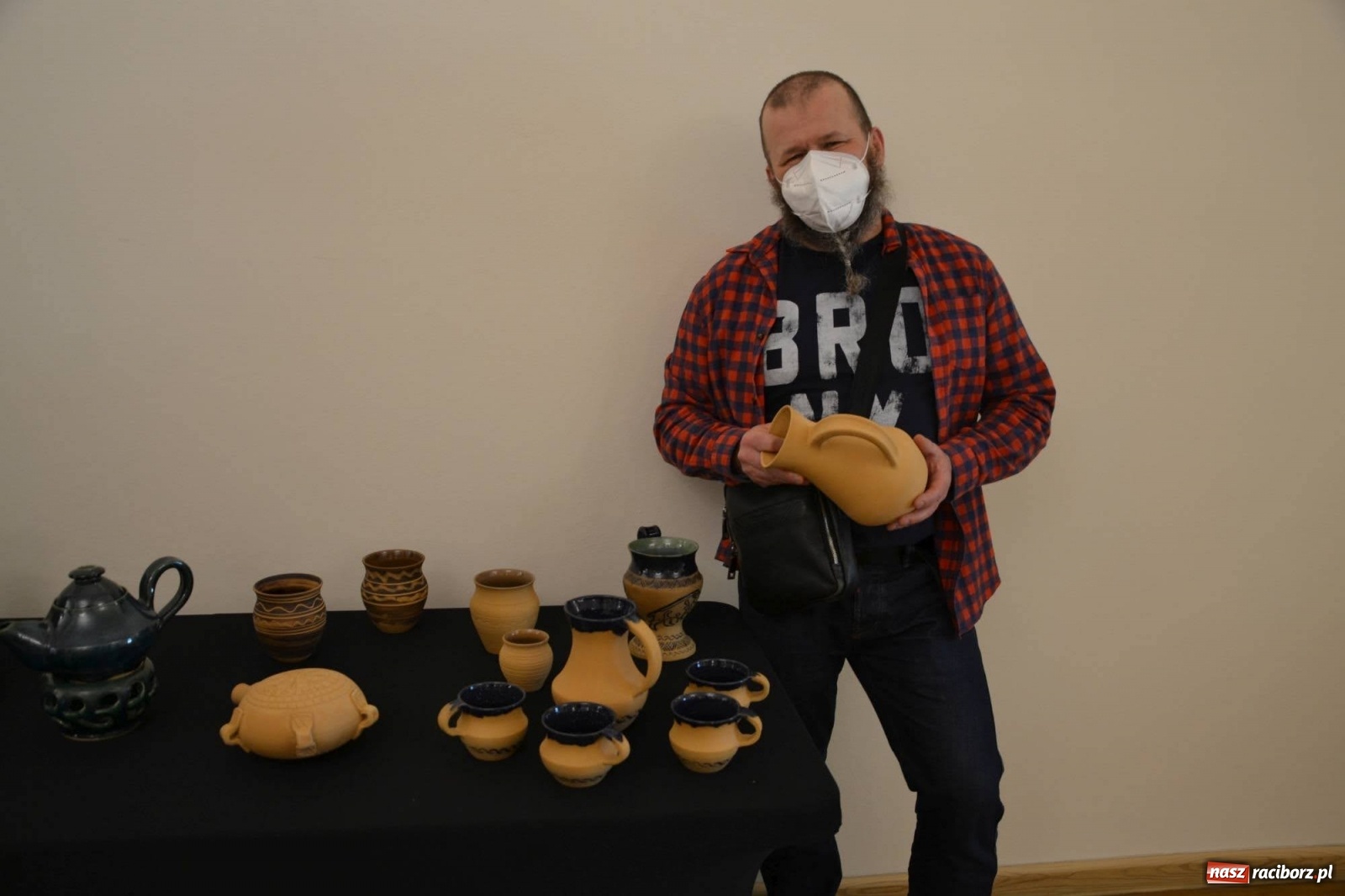 Zdjęcie w galerii na portalu naszraciborz.pl: Moje ceramiczne fascynacje - finisaż wystawy na zamku wiadomości z regionu