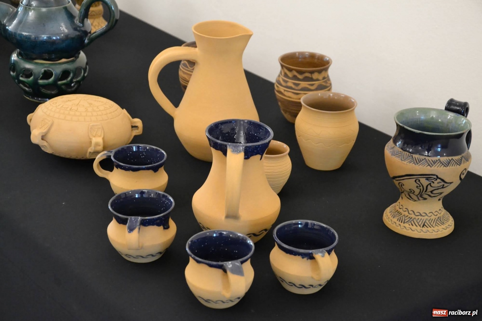 Zdjęcie w galerii na portalu naszraciborz.pl: Moje ceramiczne fascynacje - finisaż wystawy na zamku wiadomości z regionu