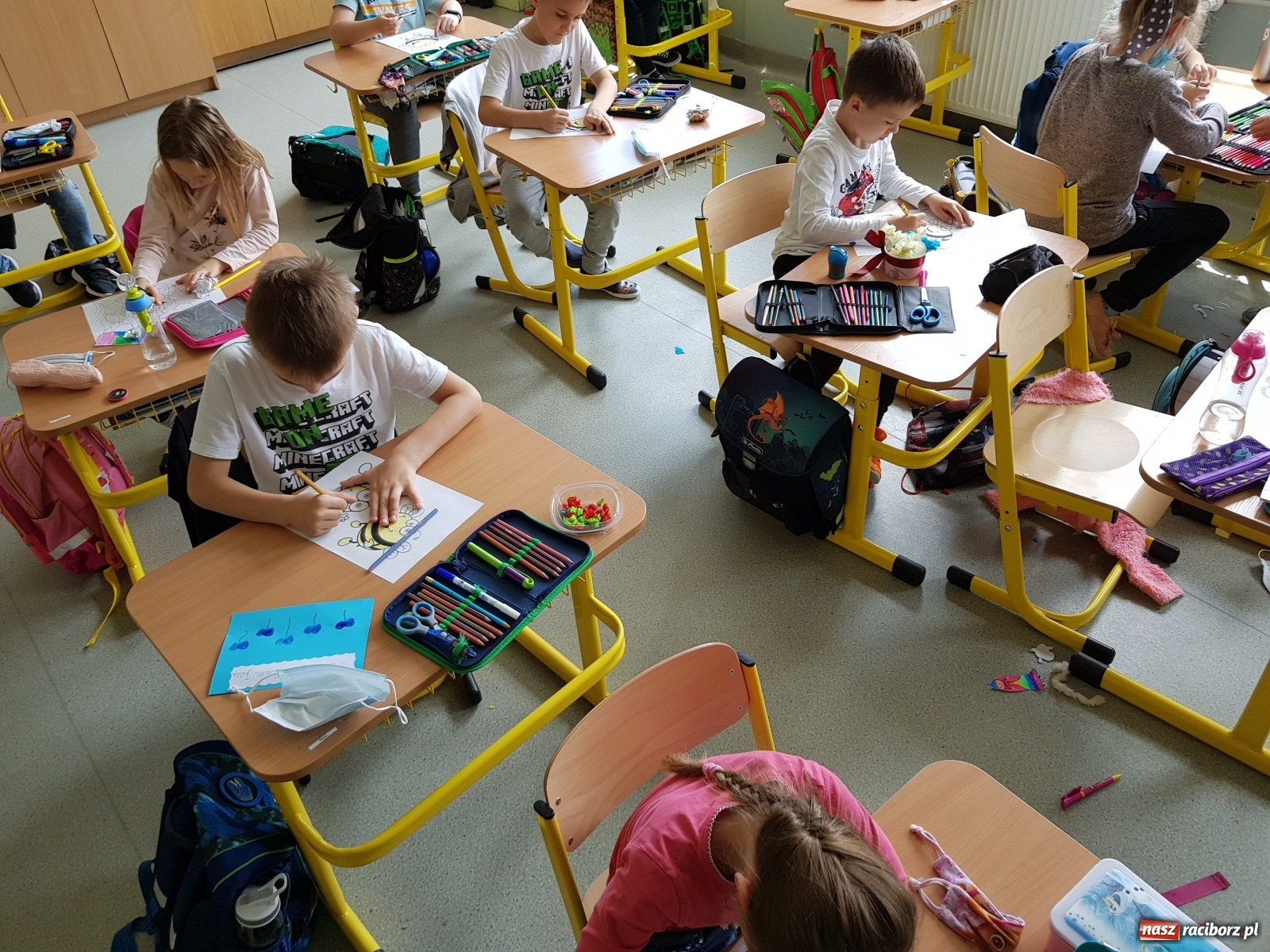 Zdjęcie w galerii na portalu naszraciborz.pl: Międzynarodowy Dzień Pszczół w tygodniu Laudato si wiadomości z regionu