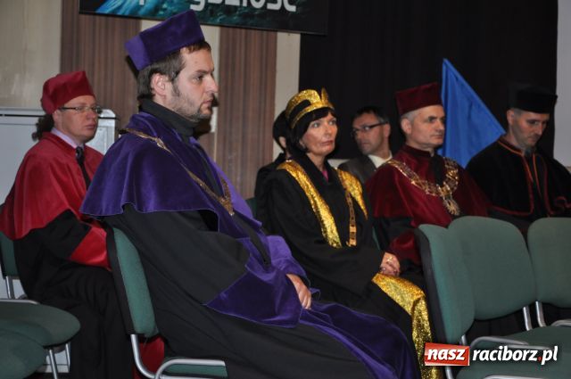 Zdjęcie w galerii na portalu naszraciborz.pl: Nowy rok akademicki rozpoczęty wiadomości z regionu