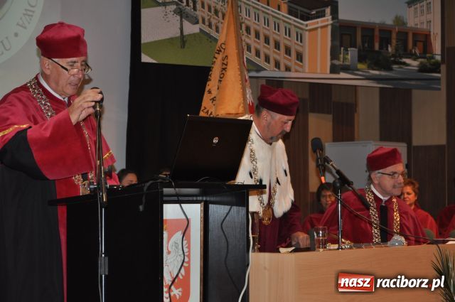 Zdjęcie w galerii na portalu naszraciborz.pl: Nowy rok akademicki rozpoczęty wiadomości z regionu