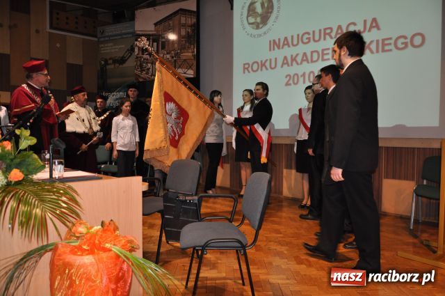 Zdjęcie w galerii na portalu naszraciborz.pl: Nowy rok akademicki rozpoczęty wiadomości z regionu