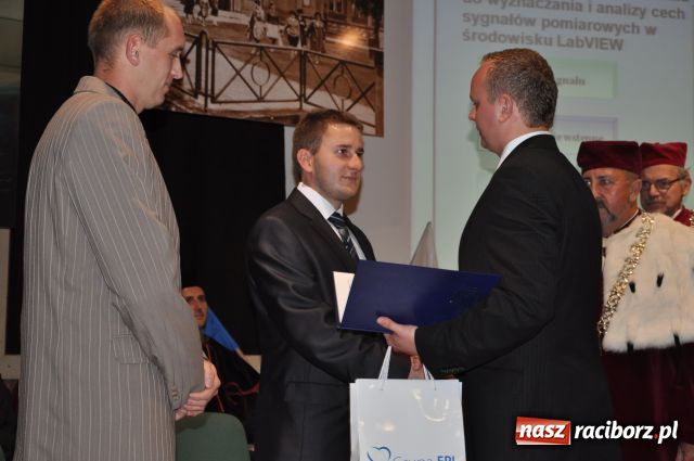 Zdjęcie w galerii na portalu naszraciborz.pl: Nowy rok akademicki rozpoczęty wiadomości z regionu