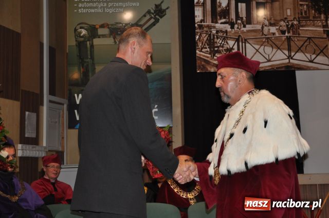 Zdjęcie w galerii na portalu naszraciborz.pl: Nowy rok akademicki rozpoczęty wiadomości z regionu