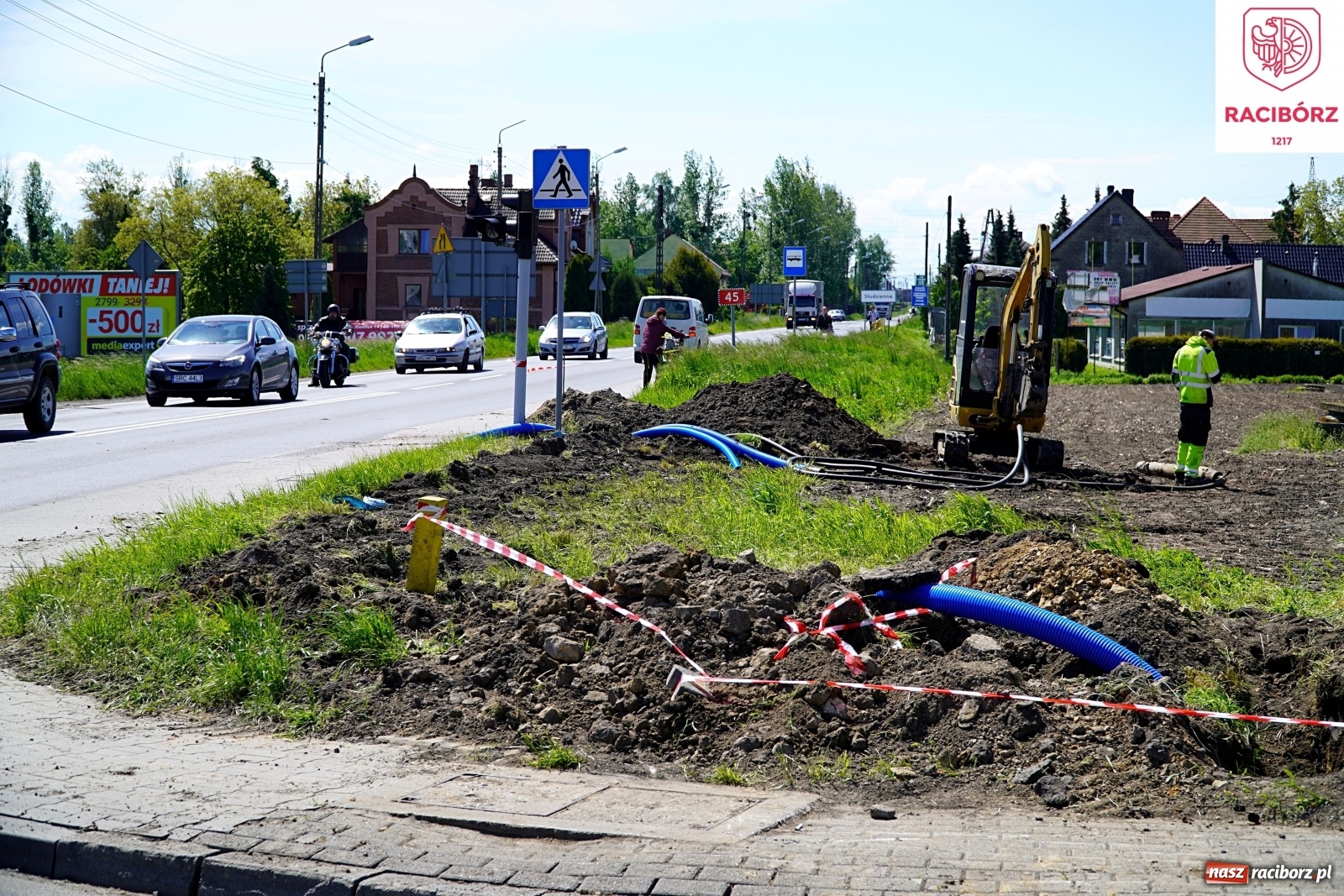Zdjęcie w galerii na portalu naszraciborz.pl: Ruszyła modernizacja sygnalizacji na mycie wiadomości z regionu