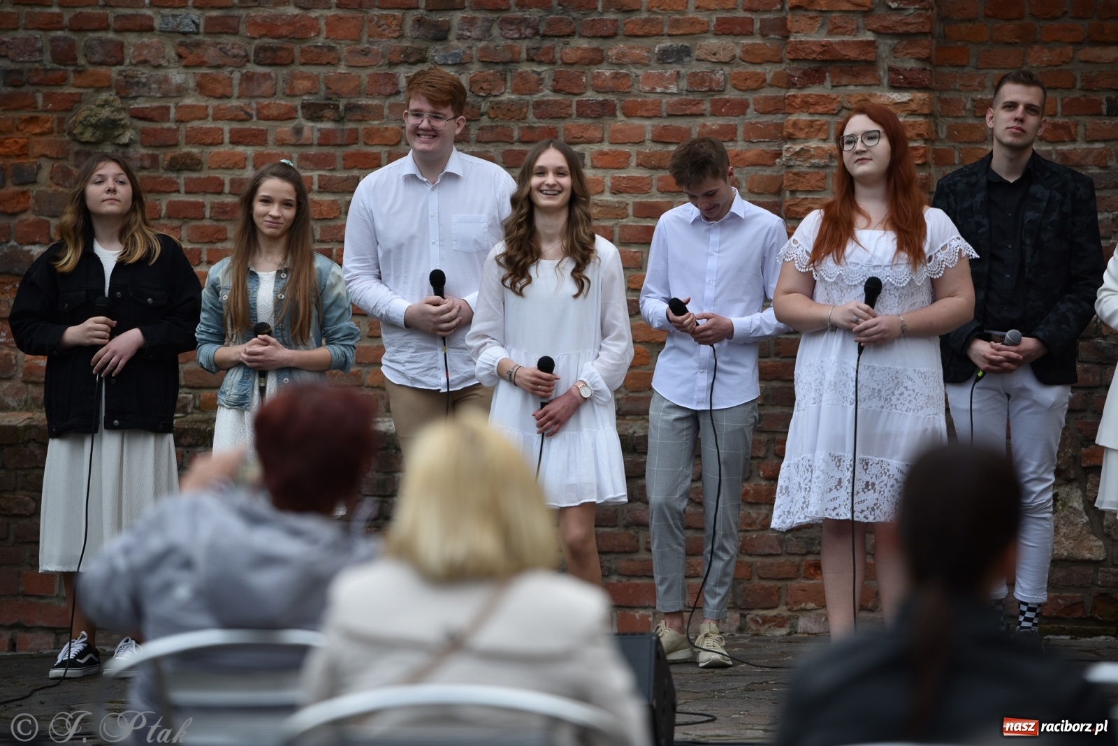 Zdjęcie w galerii na portalu naszraciborz.pl: Miraż znów na żywo. Koncert papieski na zamku [FOTO i WIDEO] wiadomości z regionu