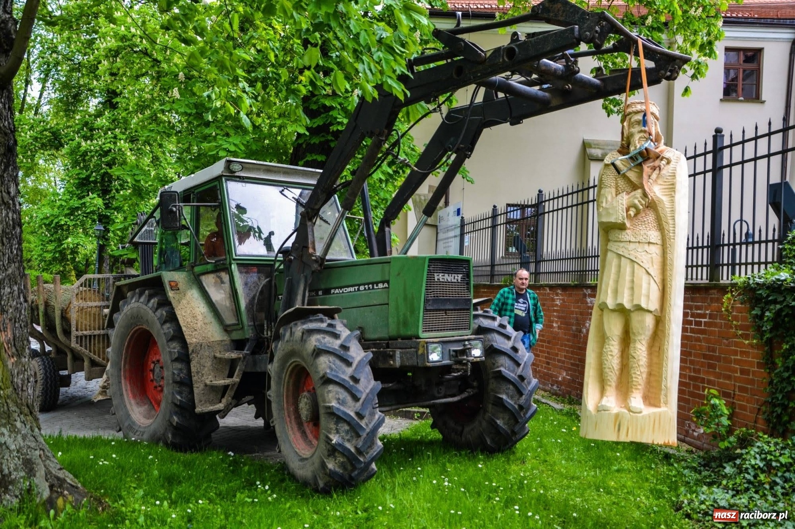 Zdjęcie w galerii na portalu naszraciborz.pl: Władcy Raciborza wrócili na zamek wiadomości z regionu