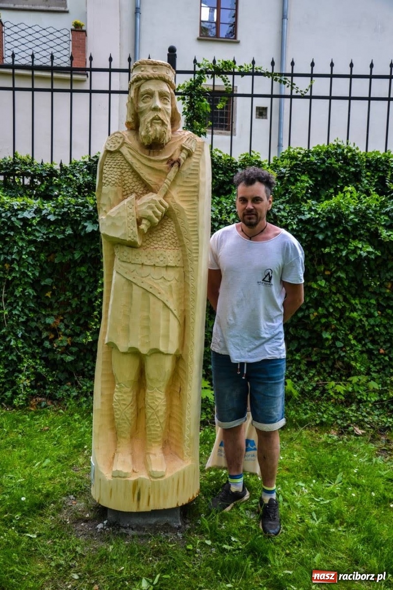 Zdjęcie w galerii na portalu naszraciborz.pl: Władcy Raciborza wrócili na zamek wiadomości z regionu